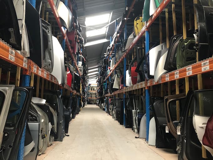 ROUEN AUTOMOBILES SERVICES à SAINT-ETIENNE-DU-ROUVRAY — Photo 3 du centre VHU agréé Seine-Maritime