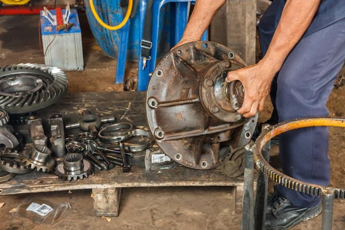 Parc de véhicules hors d'usage chez SOCIETE NOUVELLE ABRAHAM DEPANNAGE, centre agréé à ROUXMESNIL-BOUTEILLES