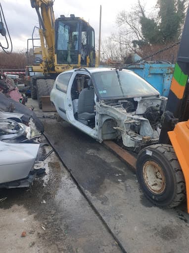 DM et recyclages à MOTTEVILLE — Photo 4 du centre VHU agréé Seine-Maritime