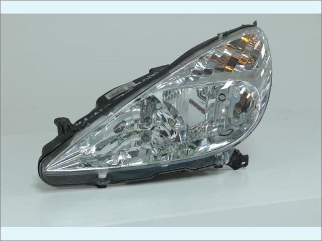 Magique Pièces Auto à VILLEVAUDE — Photo 3 du centre VHU agréé Seine-et-Marne