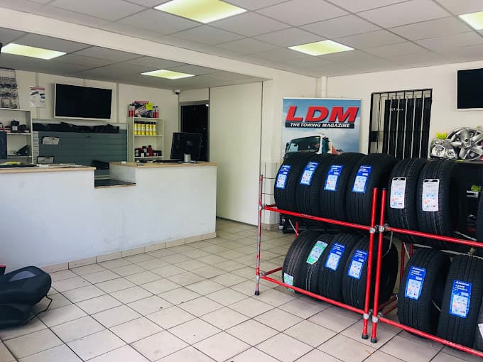 APS 77 à SAVIGNY-LE-TEMPLE — Photo 4 du centre VHU agréé Seine-et-Marne