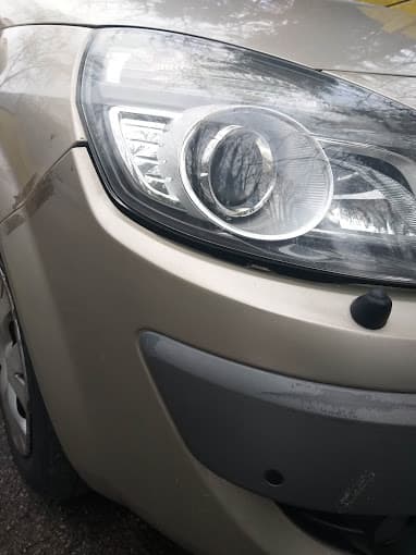 Rosny Automobiles Pieces à ROSNY-SUR-SEINE — Photo 5 du centre VHU agréé Yvelines