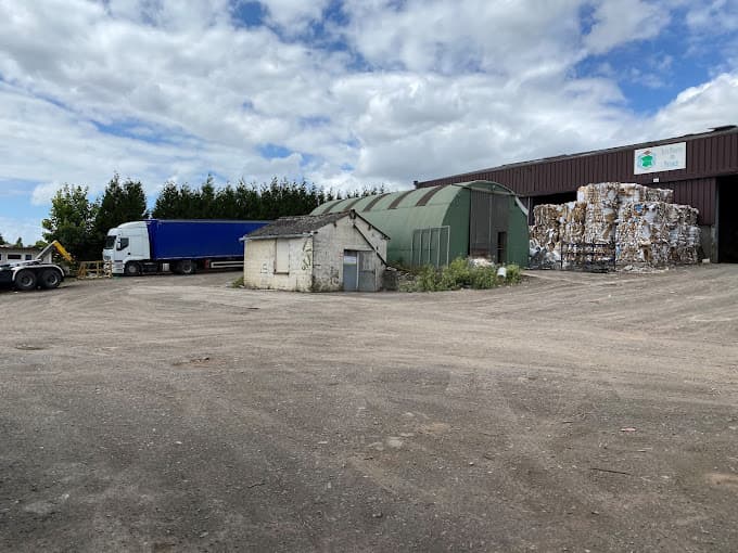 Eric Ledeux Services SA à FINS — Photo 3 du centre VHU agréé Somme