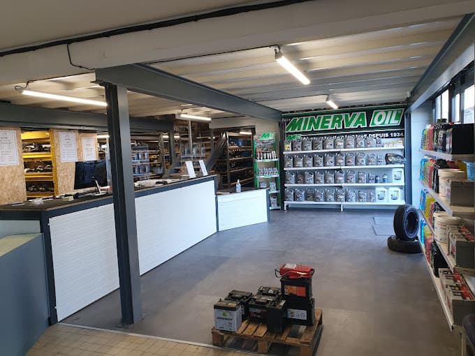 Parc de véhicules hors d'usage chez Ste Carlus Cass', centre agréé à CARLUS