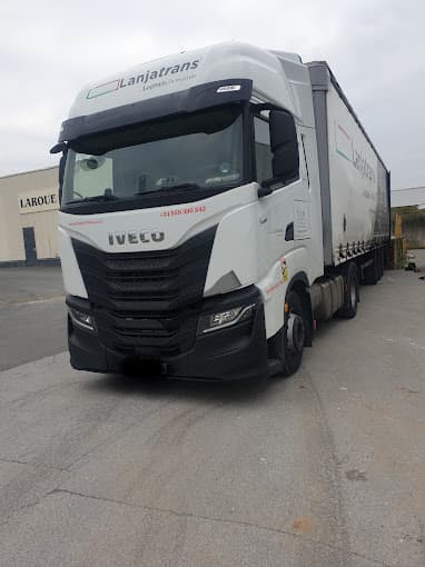 Vue extérieure du centre VHU agréé DECONS (ex GOMEZ-ANDREO) à CASTRES (Tarn)