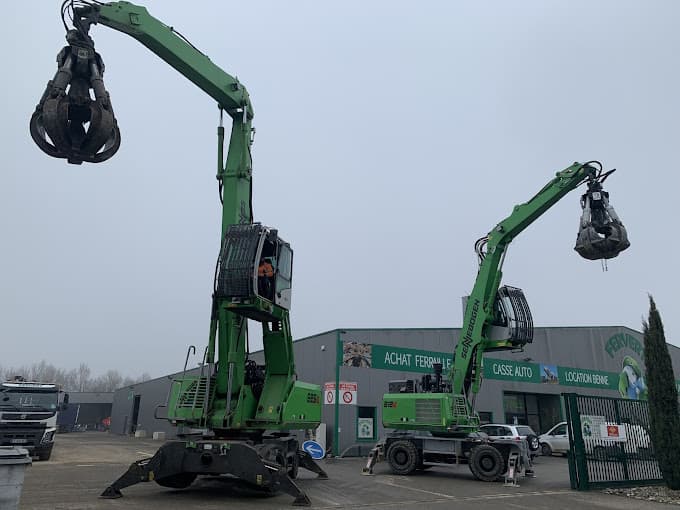 Vue extérieure du centre VHU agréé Fervert à SAINT-ETIENNE-DE-TULMONT (Tarn-et-Garonne)