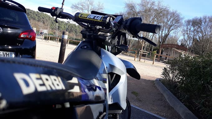 Adms Casse Auto à FLASSANS-SUR-ISSOLE — Photo 4 du centre VHU agréé Var