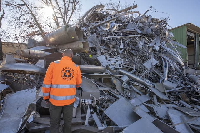 Recordier Recyclage à PERNES-LES-FONTAINES — Photo 5 du centre VHU agréé Vaucluse