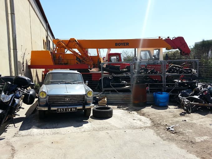 Auto Pièces 84 à CARPENTRAS — Photo 3 du centre VHU agréé Vaucluse