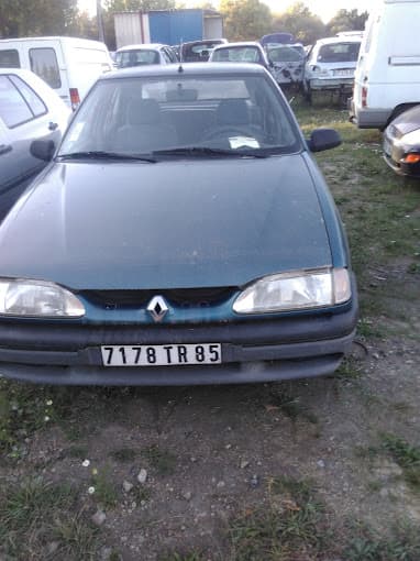 Carzat Auto Demolition à LA ROCHE-SUR-YON — Photo 4 du centre VHU agréé Vendée