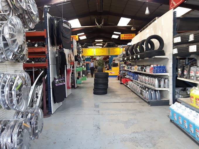 Société d'Exploitation de Véhicules Accidentés à LONGJUMEAU — Photo 3 du centre VHU agréé Essonne