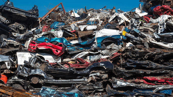 Parc de véhicules hors d'usage chez Garcia Sarl, centre agréé à BOBIGNY