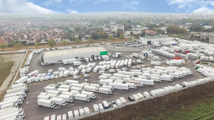 Petit Forestier - Location de véhicules frigorifiques à VILLEPINTE — Photo 4 du centre VHU agréé Seine-Saint-Denis