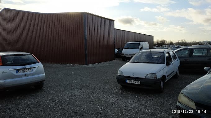 Garage Universel Auto Pièces à GROSLAY — Photo 5 du centre VHU agréé Val-d'Oise